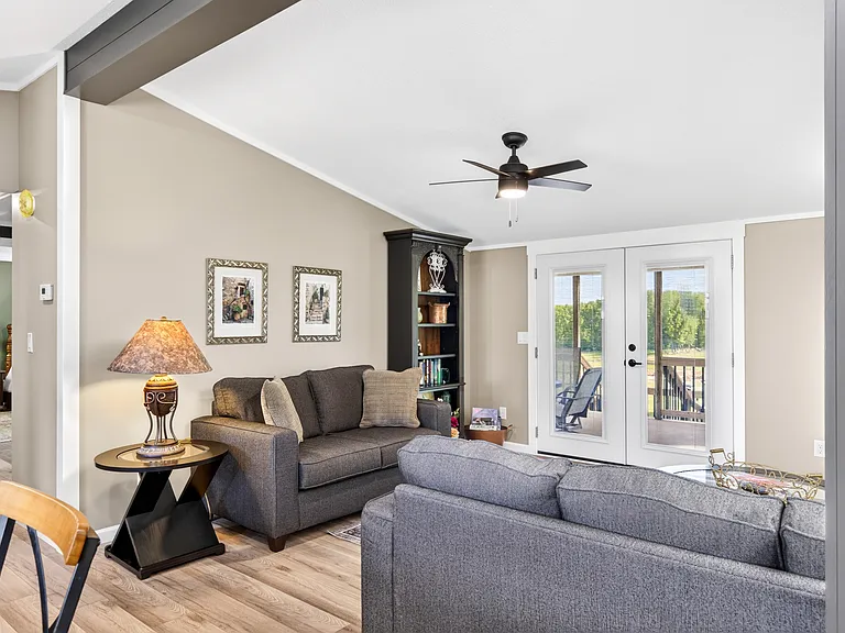 1448 Rock Quarry Rd — Photo 12