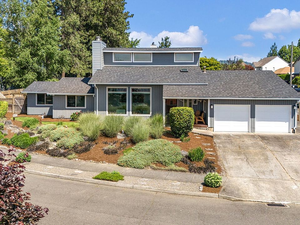 1st image of 21629 NE Lachenview Ln