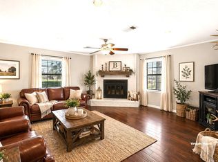 9269 Wheelock Hall Rd, Bryan, TX 77808
