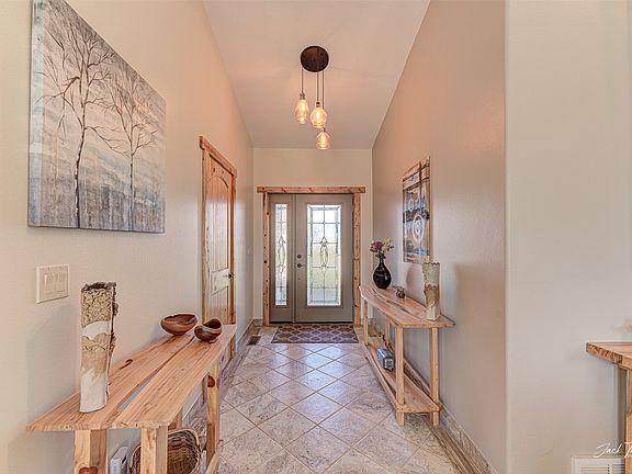 3rd image of 3817 Wild Rye Ln