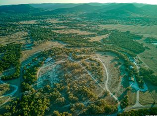 3185 County Road 357, Utopia, TX 78884