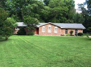 888 Woodland Ct, Stone Mountain, GA 30087