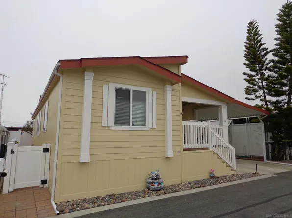 16 Blue Sky Ln, Oceanside, CA 92056