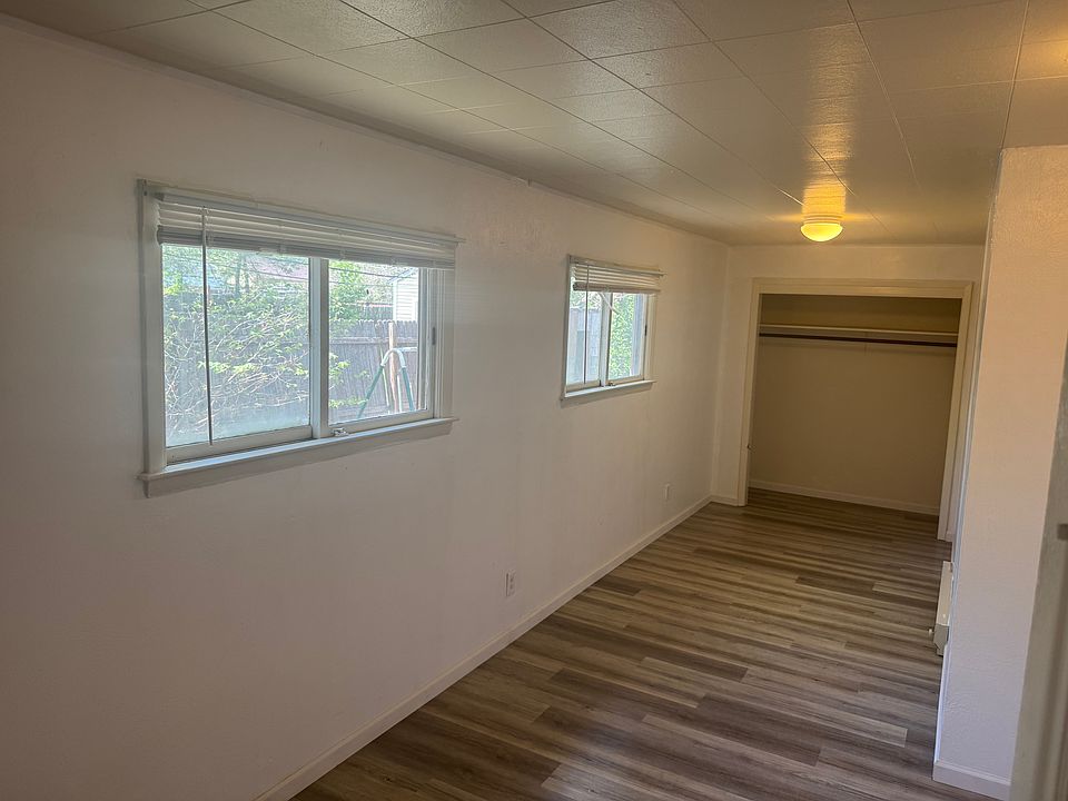 Room1