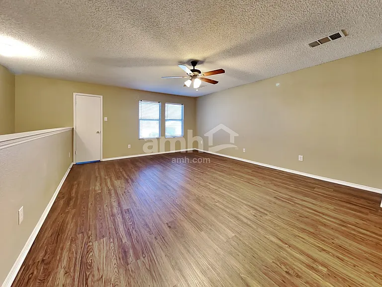 5112 Prestwick Dr — Photo 10