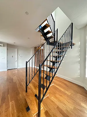 Rented by Cityside Rentals Corp | media 6
