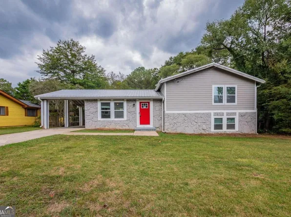 556 Lakeridge Dr SE, Conyers, GA 30094