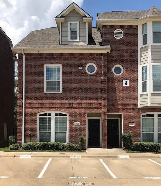 1st image of 305 Holleman Dr #901