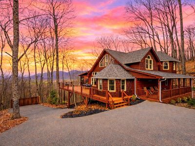 217 Walnut Rdg, Ellijay, GA, 30536