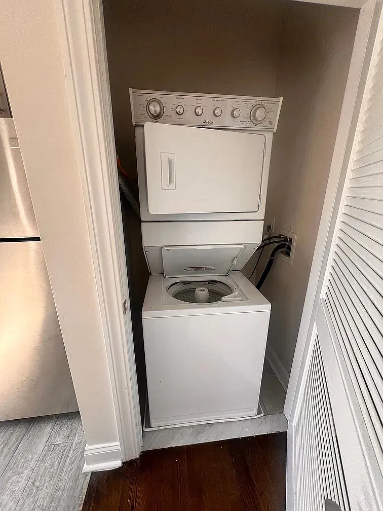 743 Park Ave — Photo 2