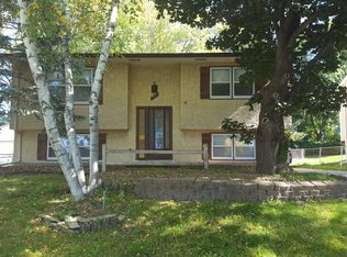 966 Sperl St, West Saint Paul, MN 55118