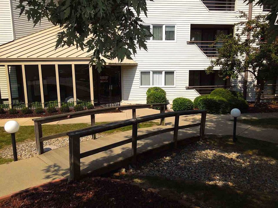 1st image of 2705 W Willowlake Dr APT 50