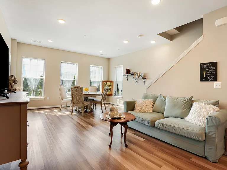 23511 Public House Rd #101 — Photo 7