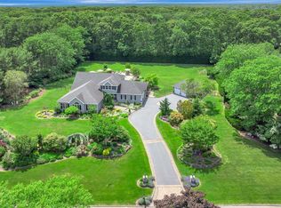 15 The Chase, Head Of The Harbor, NY 11780