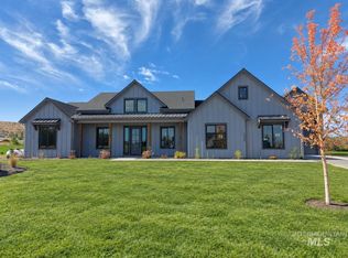 3999 Eleanor Ln, Emmett, ID 83617