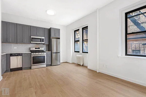 Rented by Living New York | media 26