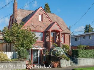 2636 NW 63rd St #B, Seattle, WA 98107