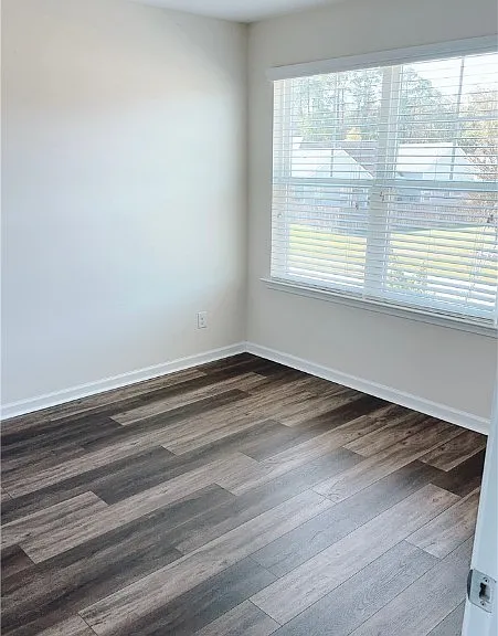 604 Majestic Dr — Photo 38
