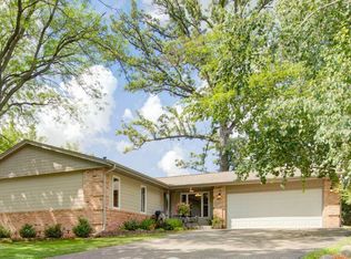 16061 Alpine Way, Eden Prairie, MN 55346