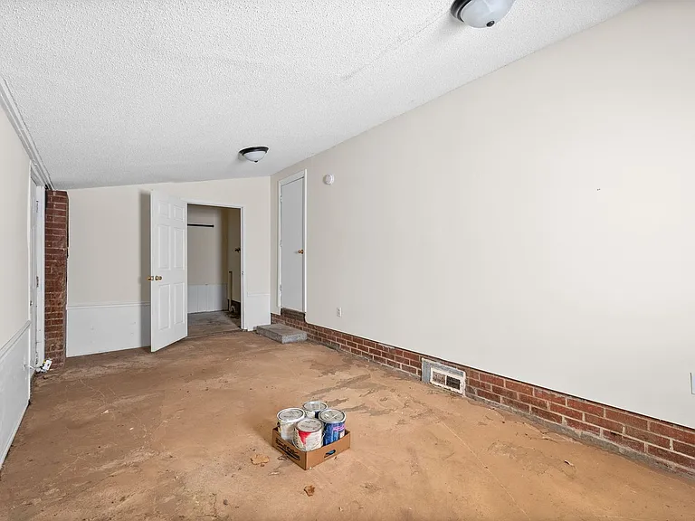 3 Garth Dr — Photo 21
