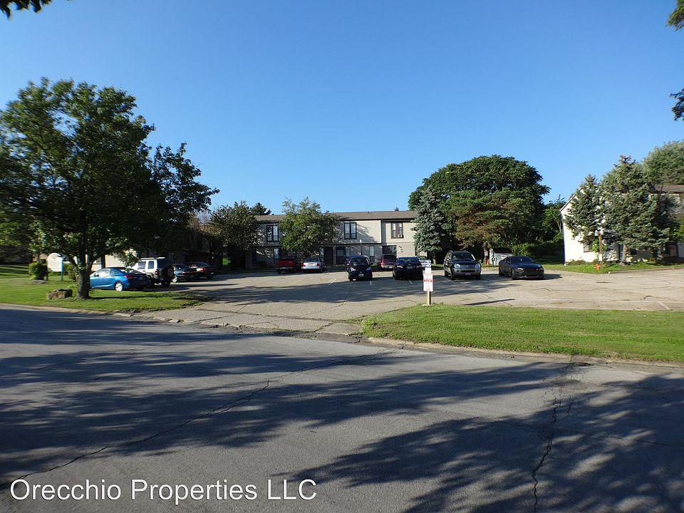 1st image of 4600 Scioto Dr APT B