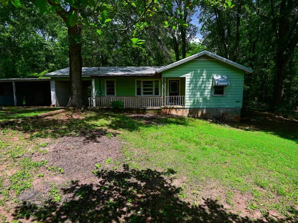 435 Lindsey Rd, Alexander City, AL 35010