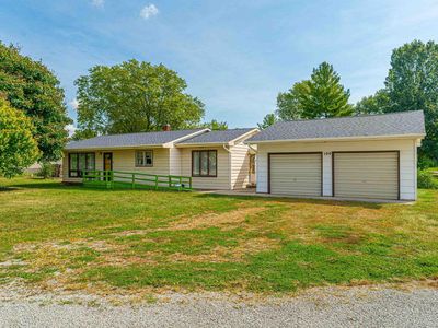 100 N Joynt St, Latham, IL, 62543