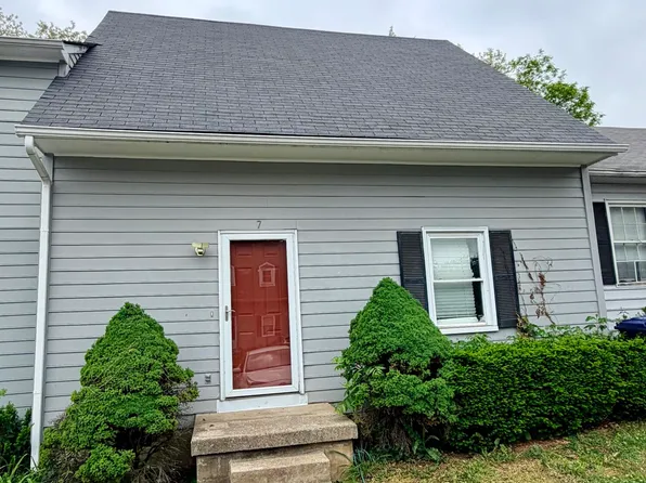 1150 Horsemans Ln APT 7, Lexington, KY 40504