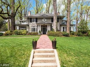 4305 Lorcom Ln, Arlington, VA 22207