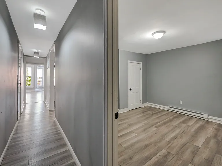 128 E Broad St #B — Photo 23