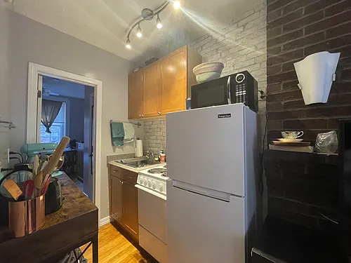 41 Anderson St #1-1A Photo 1