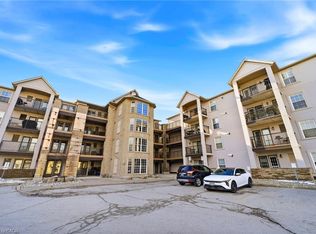 1411 Walkers Line #308, Burlington, ON L7M 4P5