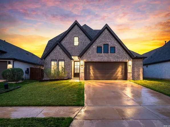 634 Meade, New Braunfels, TX 78132