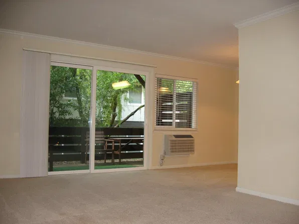 121 Player Ct APT 2, Walnut Creek, CA 94598