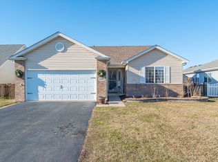 846 Blackhawk Dr, Braidwood, IL