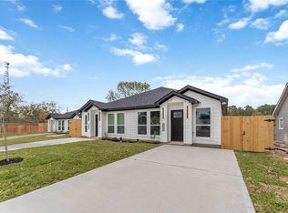 9005 Nyssa St #B, Houston, TX 77078