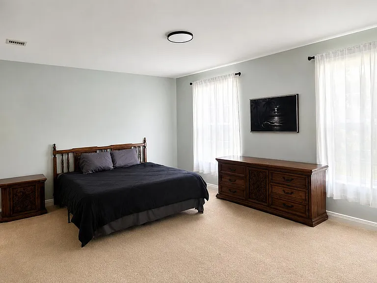 2077 SW Panther Trce — Photo 8