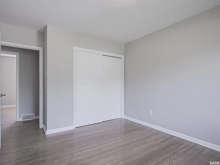 2202 Cumberland Ave S #A — Photo 11