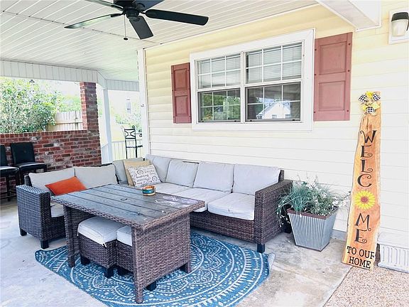 4th image of 127 Jessica Ln
