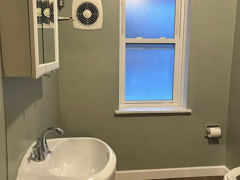262 Freeport Rd #2 — Photo 7