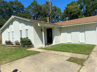 6065 Wares Ferry Rd, Montgomery, AL 36117