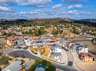 8580 Vista Azul Pl, Lemon Grove, CA 91945