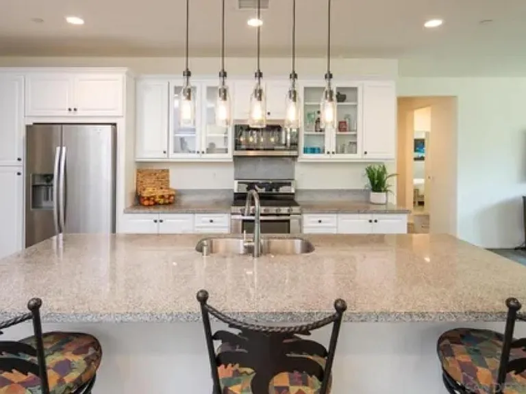 628 Gemstone Dr — Photo 36