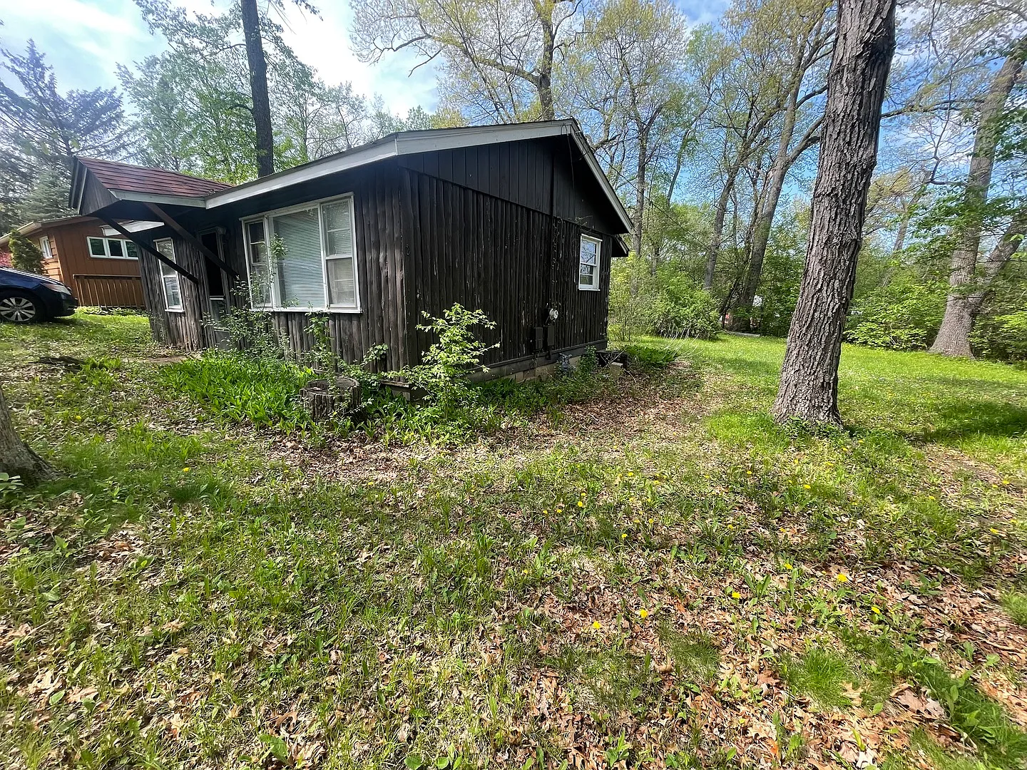 8516 Dorr Rd photo 1