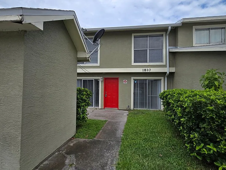 1810 Caralee Blvd — Photo 3