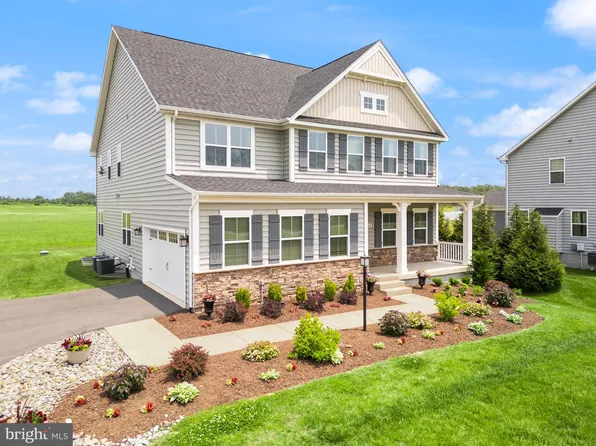 12914 Hazelwood Dr, Nokesville, VA 20181