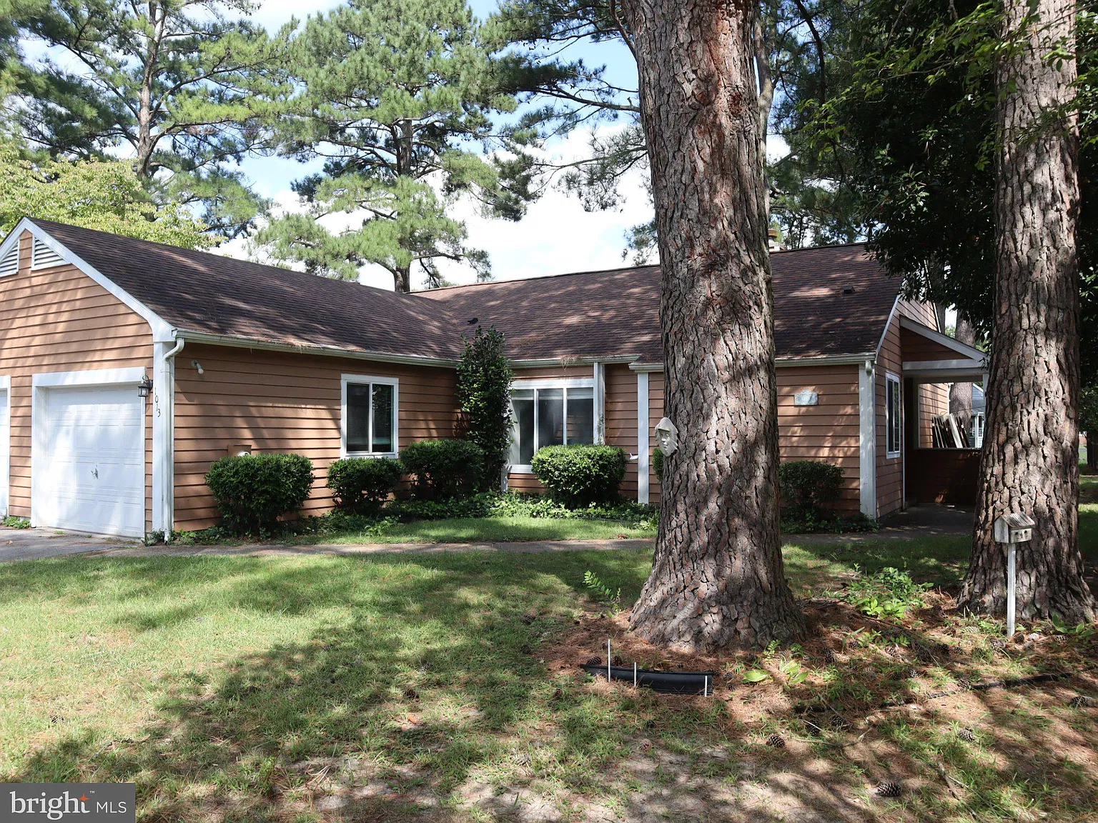 2 bed, 2.0 bath, 1162 sqft, $1,800 — Photo 1