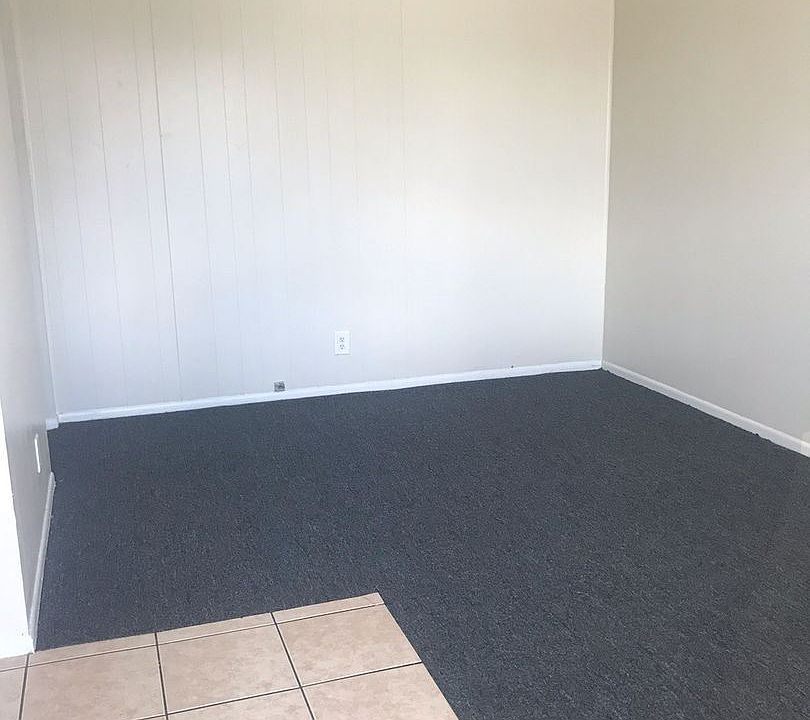2nd image of 2565 Lynnwood St APT 22