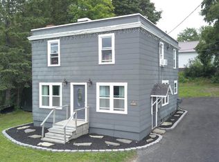 17 Oak St, Presque Isle, ME 04769