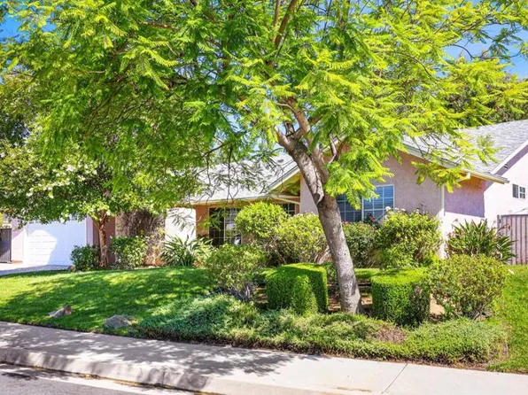 23109 Vista Delgado Dr, Santa Clarita, CA 91354